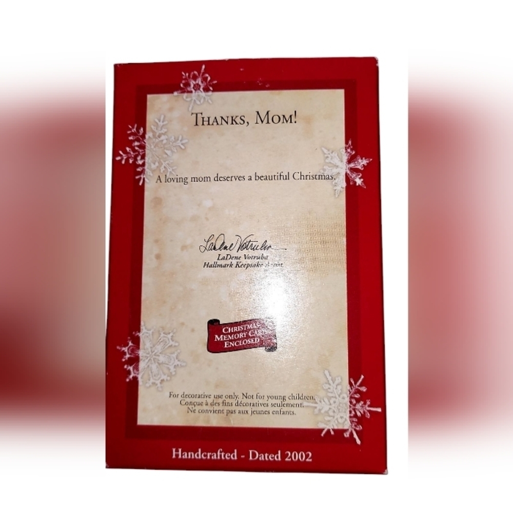 Hallmark Keepsake Ornament 'Thanks, Mom!' - Picture 4 of 5